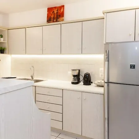 Delightful Modern 1 Bedroom In Kallithea Apartment